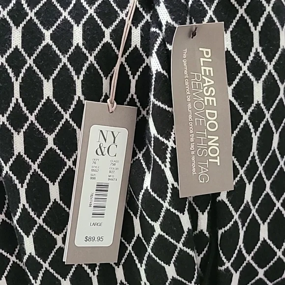 NY& Co Sweater Dress - Picture 6 of 11